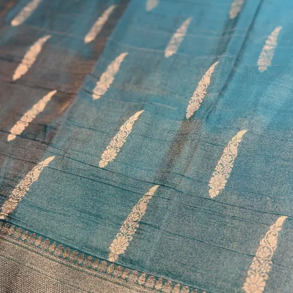 Blue Leaf motif Crush Viscose Fancy Saree