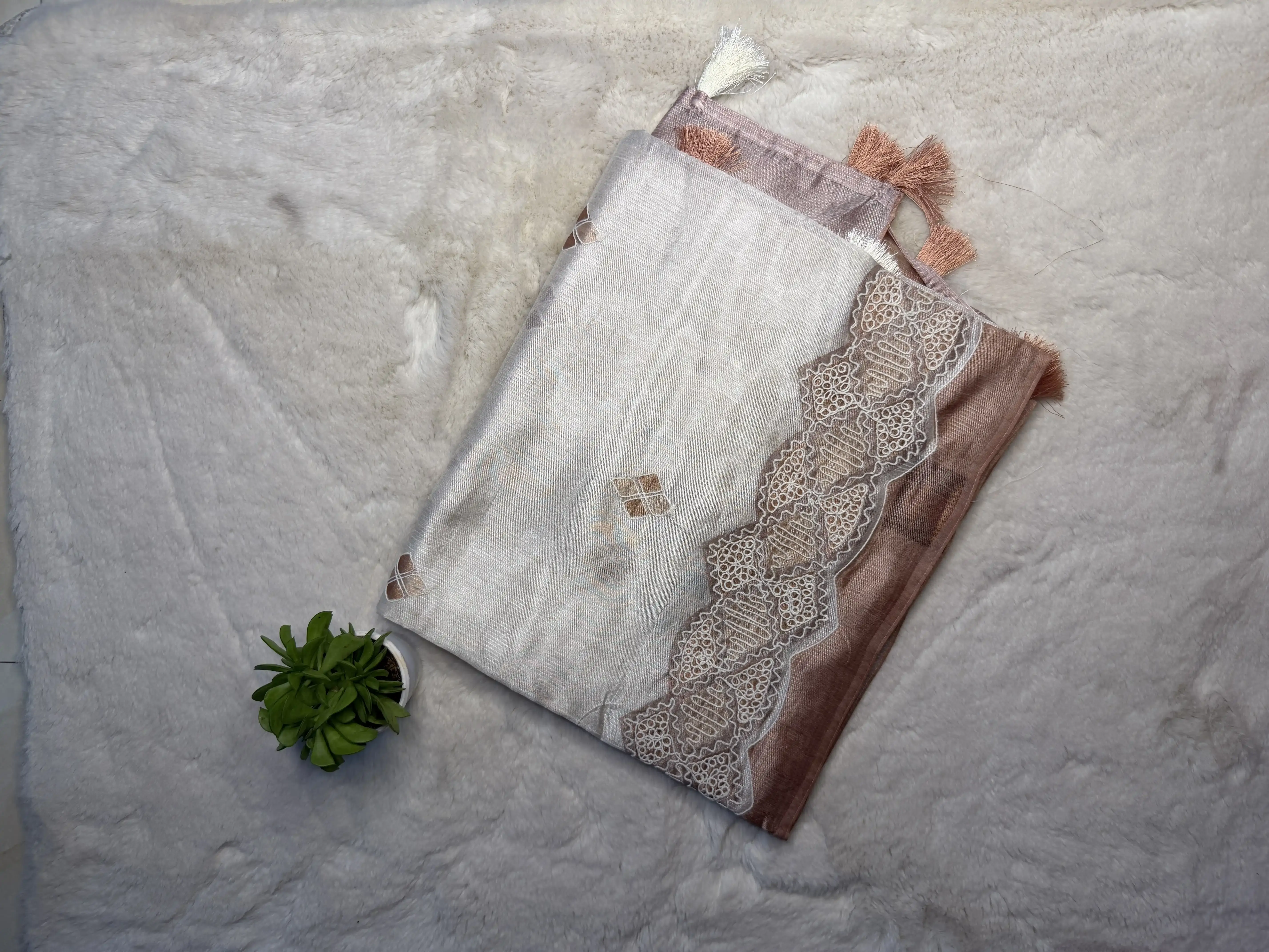 White & brown thread work kota cotton saree