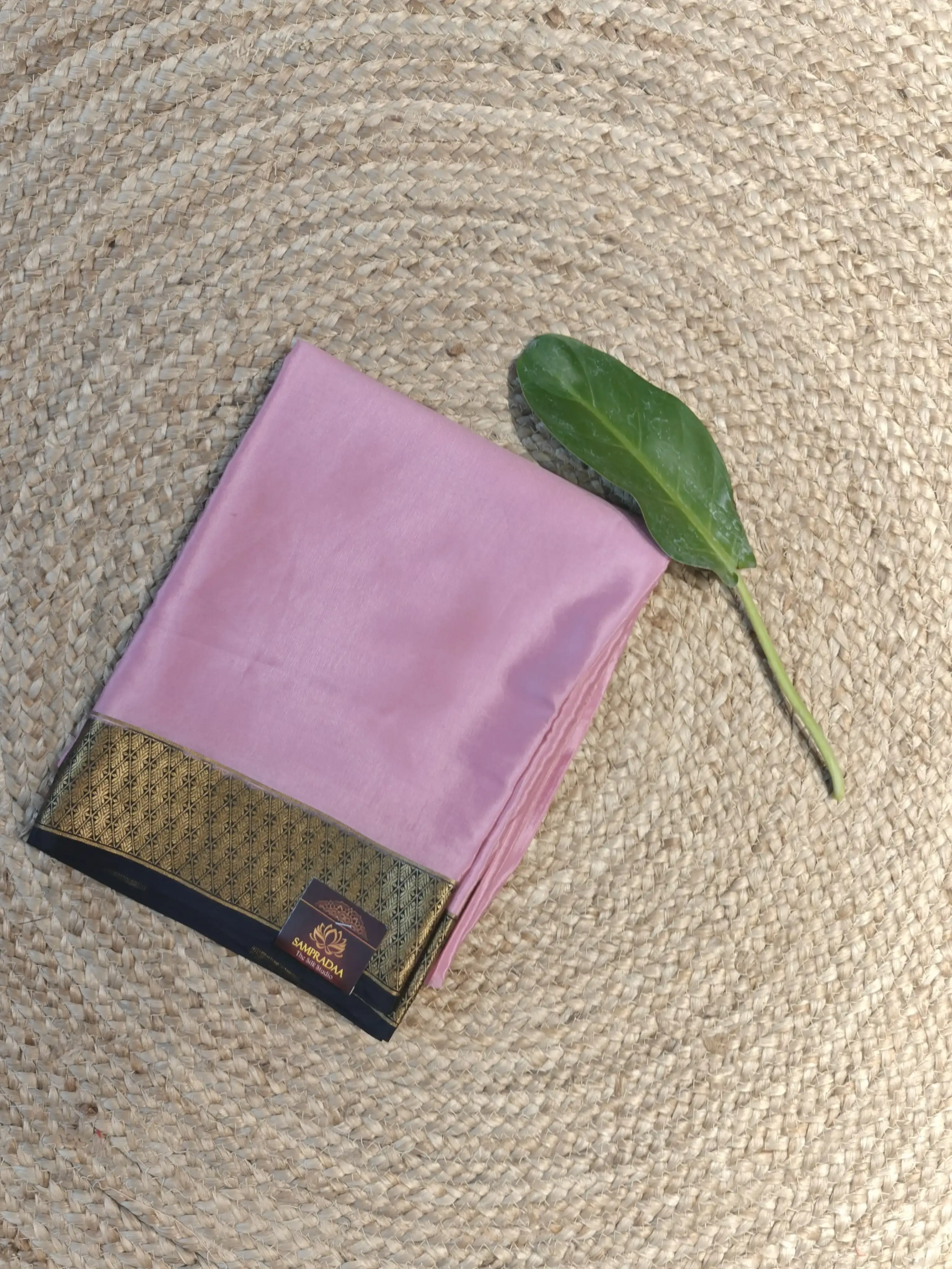 Rose pink plain saree with black rich border pure crepe silk saree 120gsm